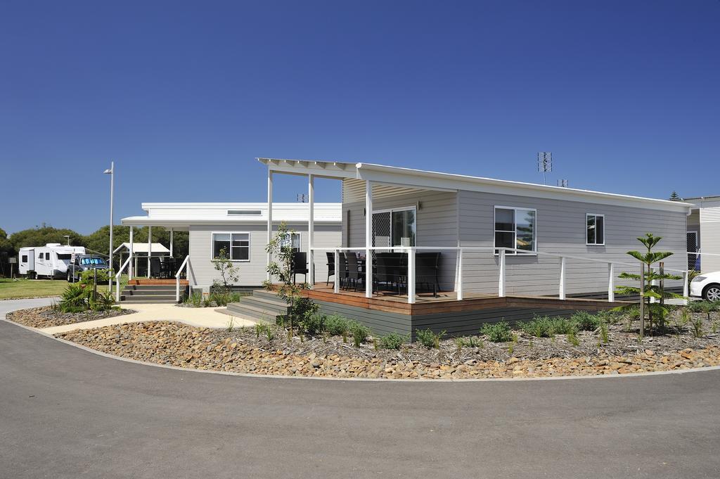 Nrma Stockton Beach Holiday Park Hotel Екстериор снимка